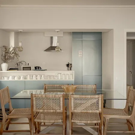 Bay Terrace I