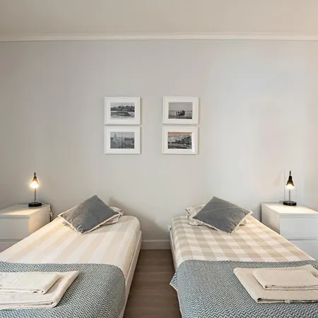 Bay Terrace I